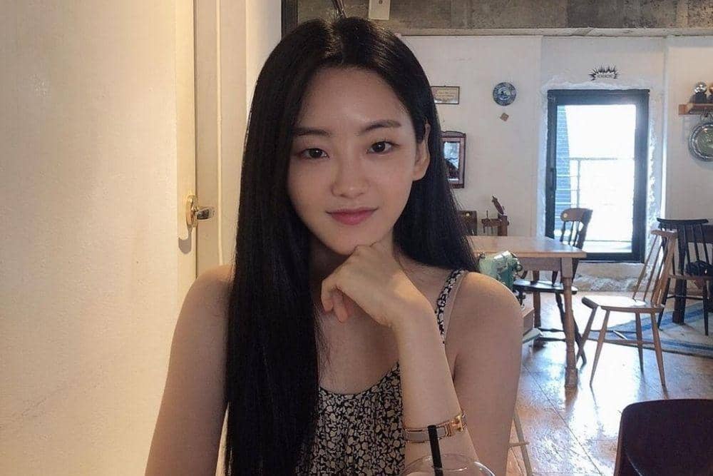 instagram.com/yihyun_1208