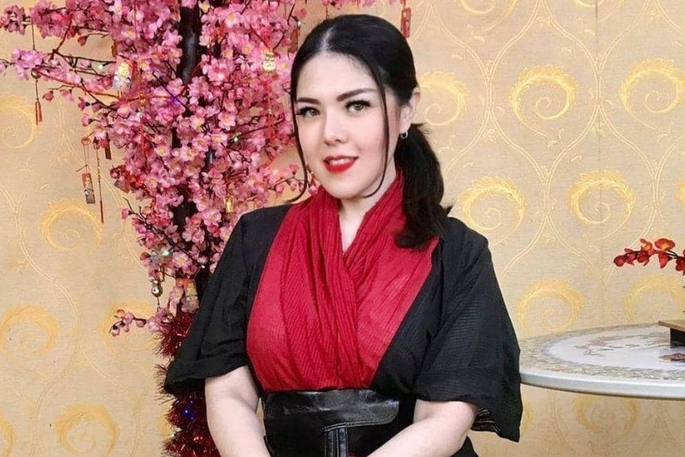 instagram.com/tinatoon101