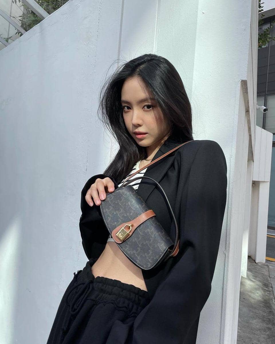 instagram.com/marcellasne_