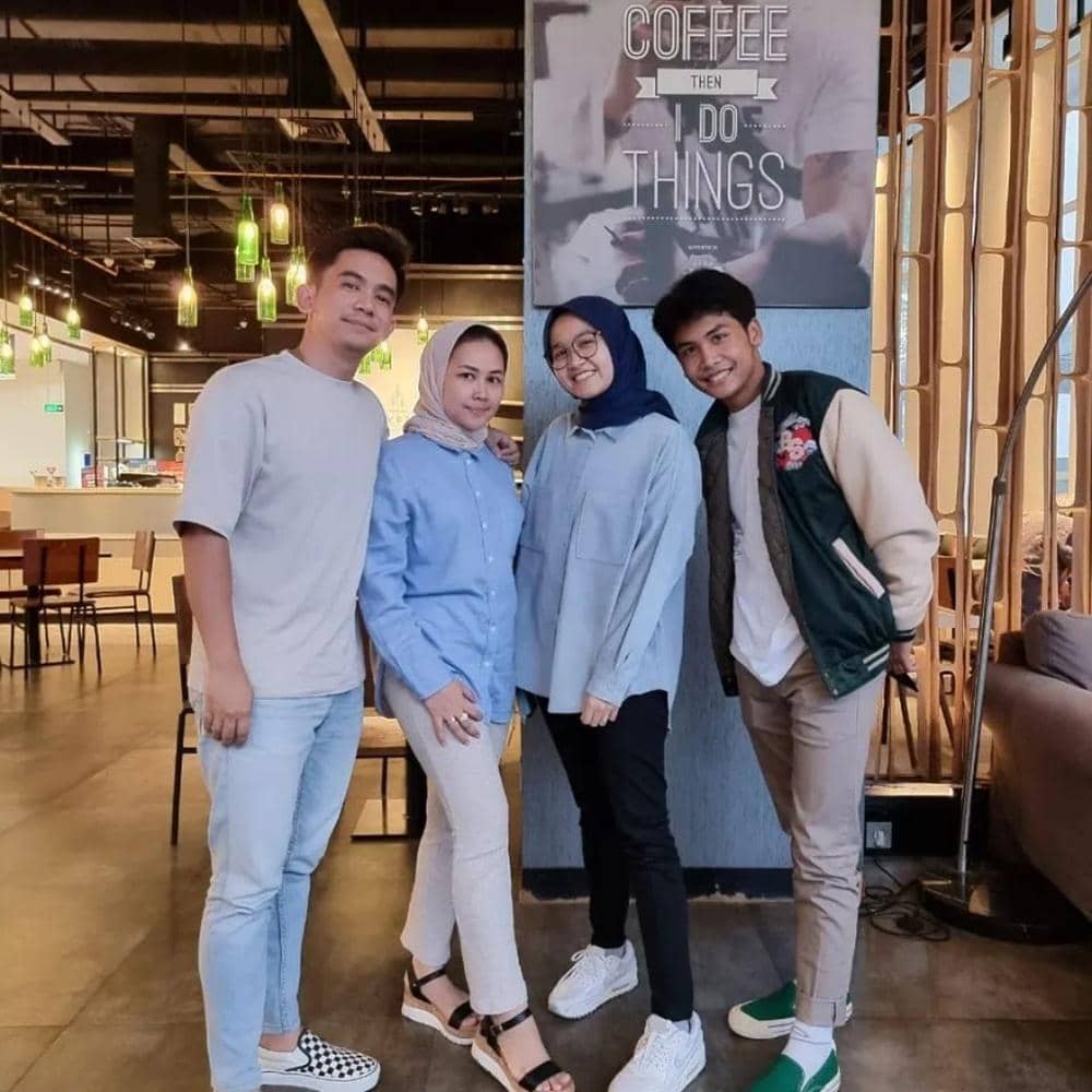 Instagram.com/ingeayelia