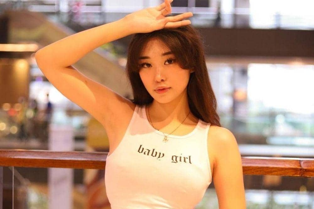 instagram.com/livyrenata