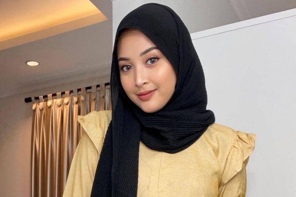 instagram.com/delmiraprabu