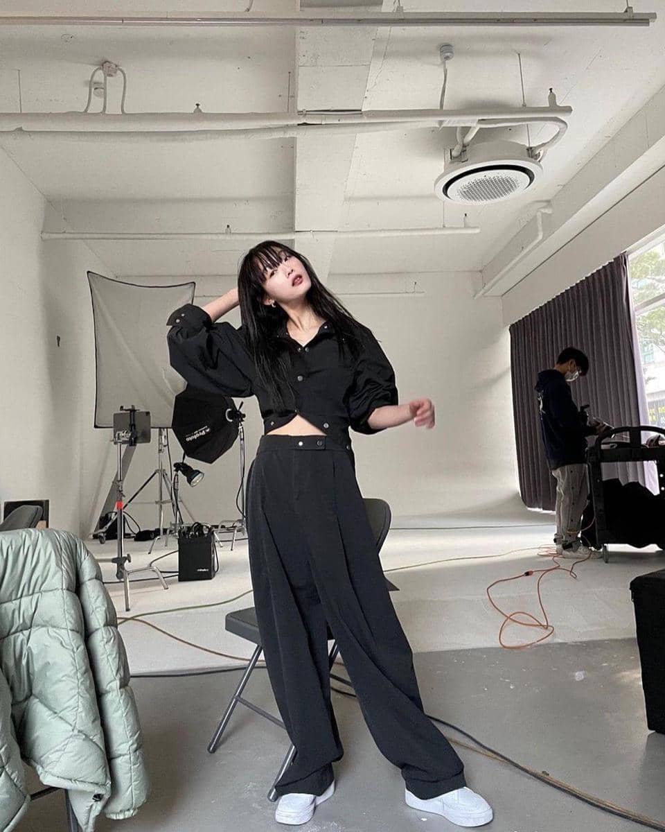 instagram.com/leeyoum262