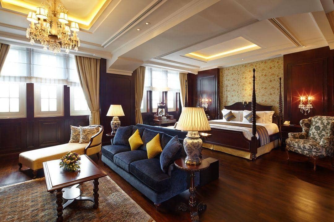 Instagram.com/Thehermitagejkt