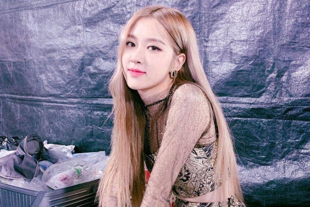 instagram.com/roses_are_rosie