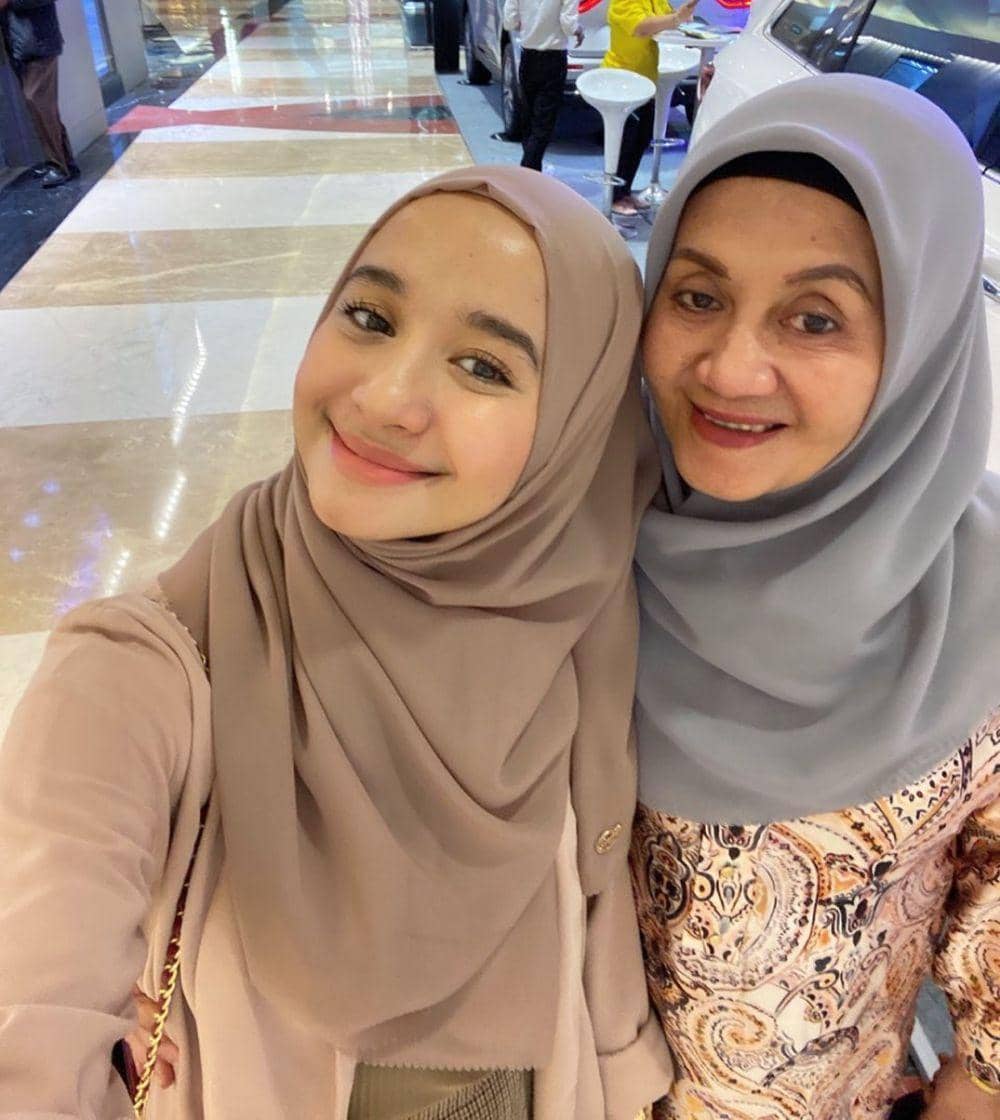 Instagram.com/laudyacynthiabella