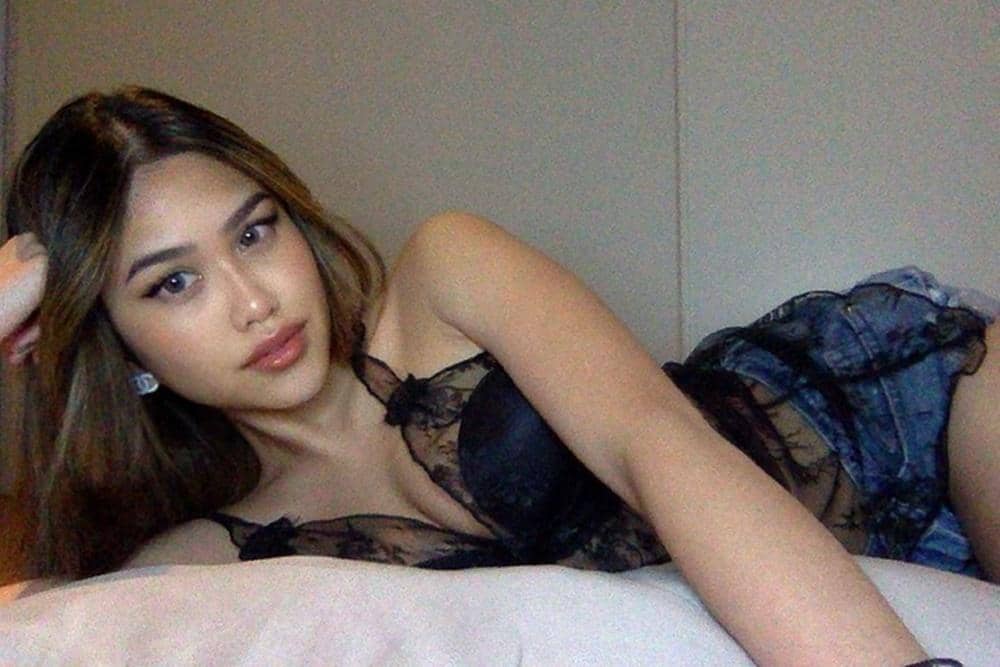 Instagram.com/bellezaa_17