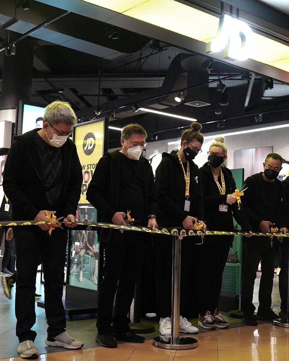 instagram.com/jdsportsindo