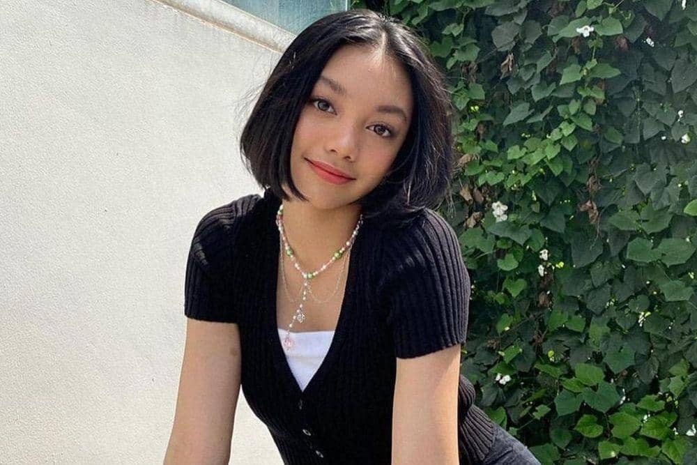 instagram.com/naura.ayu