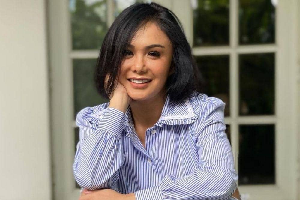 instagram.com/yunishara36