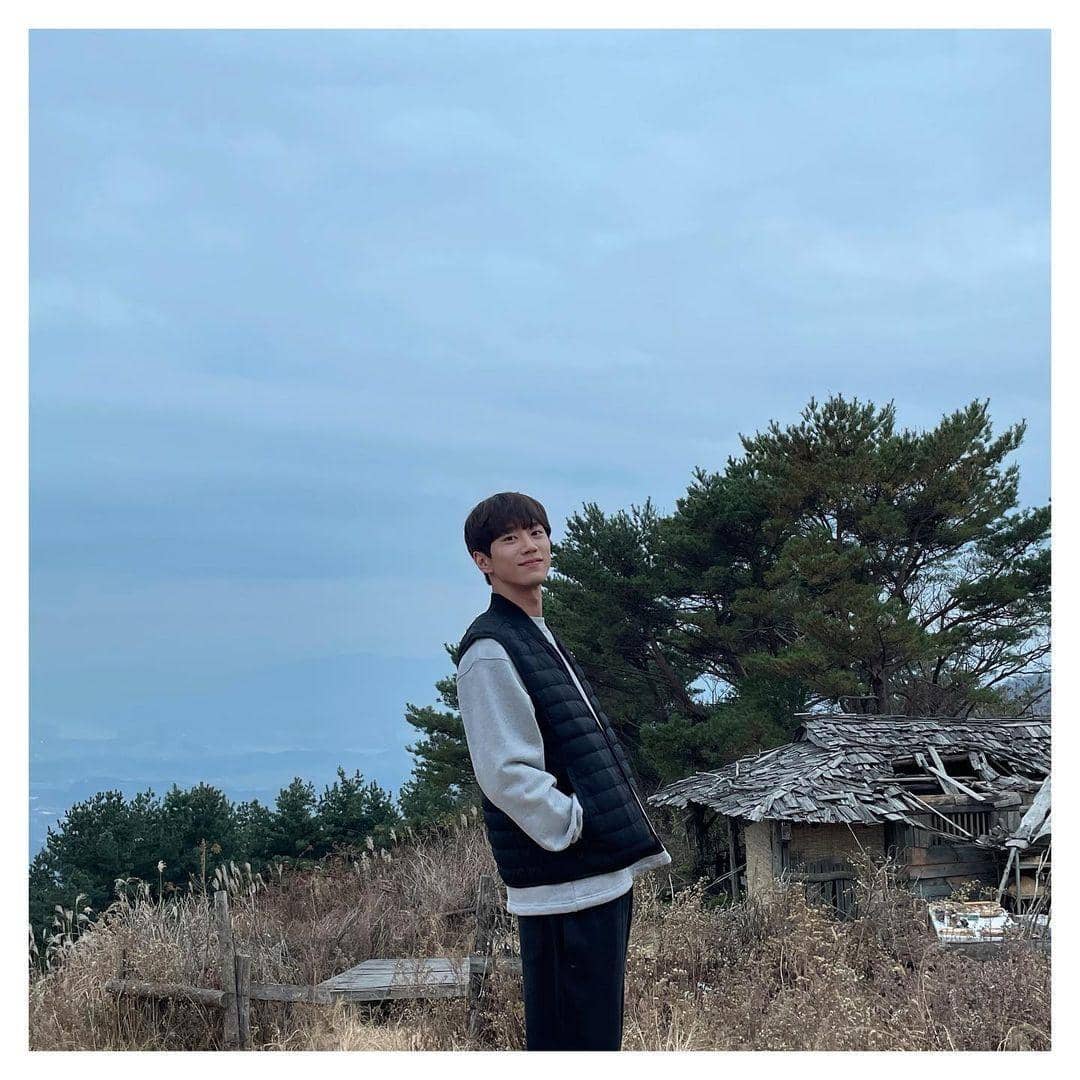 instagram.com/real_2junyoung