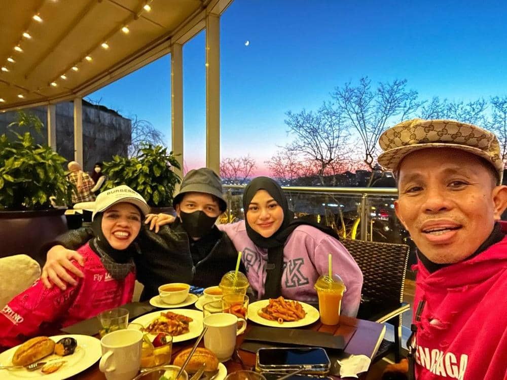 Instagram.com/genifaruk