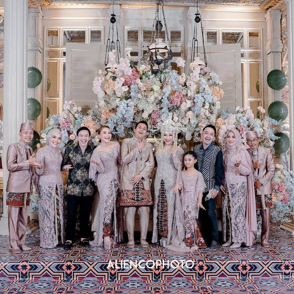 Instagram.com/ayutingting92