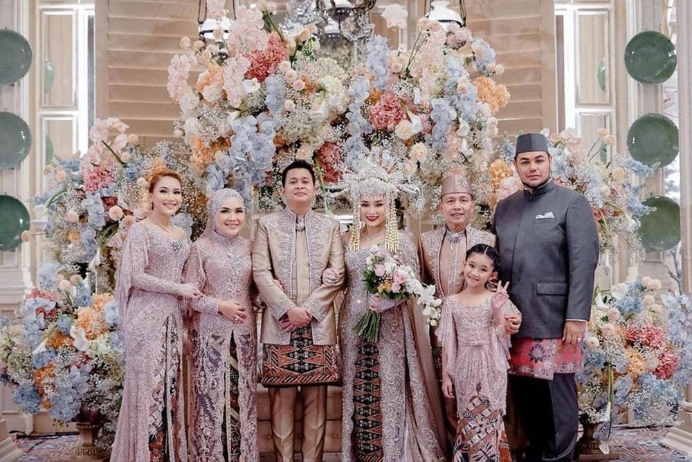 Instagram.com/ayutingting92