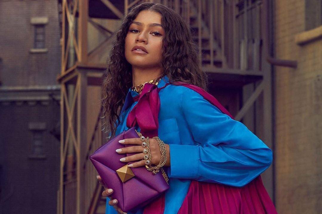 Zendaya Jadi Model Kampanye Terbaru Valentino 'Rendez-Vous'