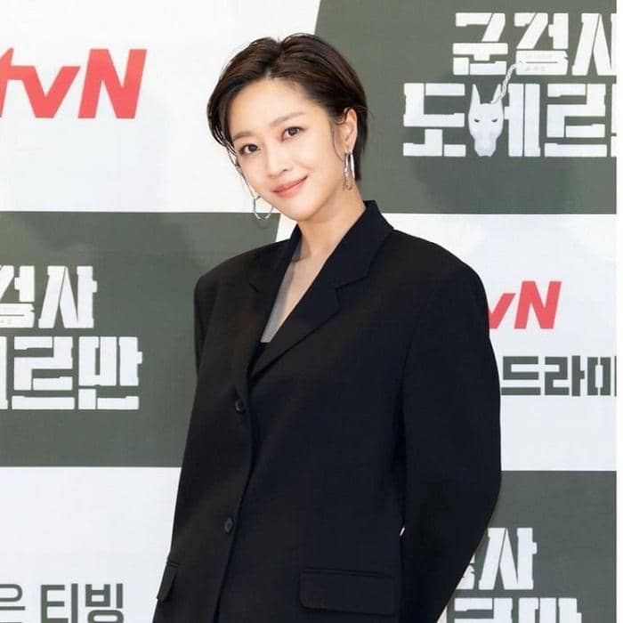 instagram.com/xxadoraa