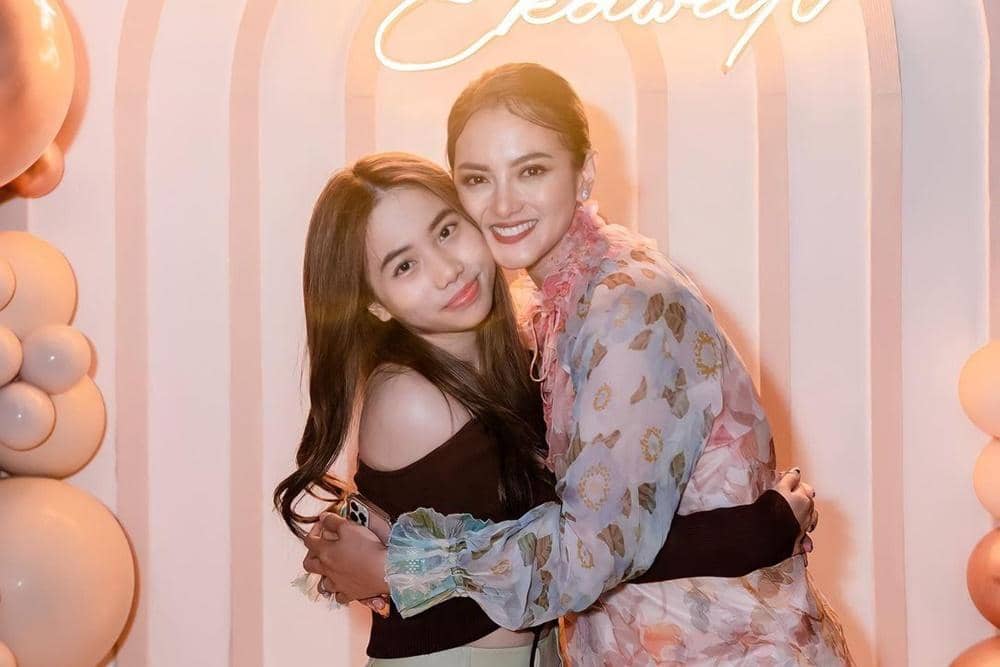 Instagram.com/ririnekawati