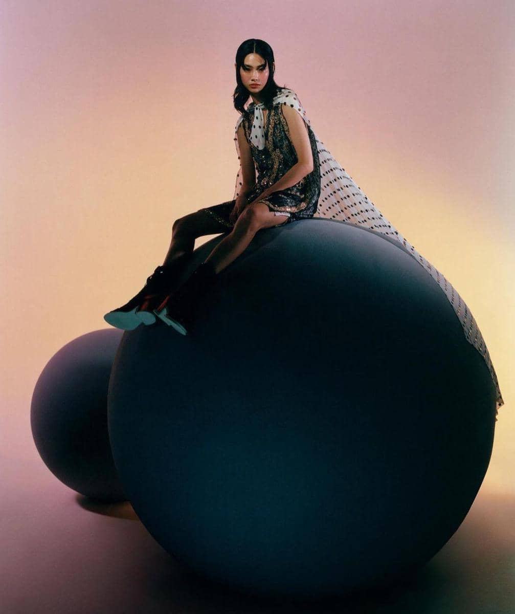 instagram.com/hoooooyeony