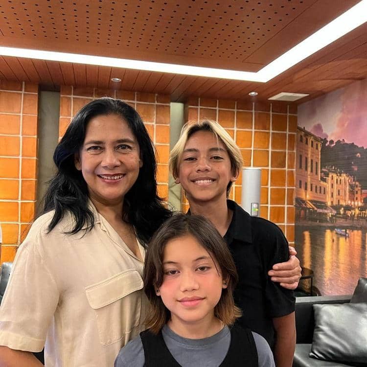 Instagram.com/lydiakandou_