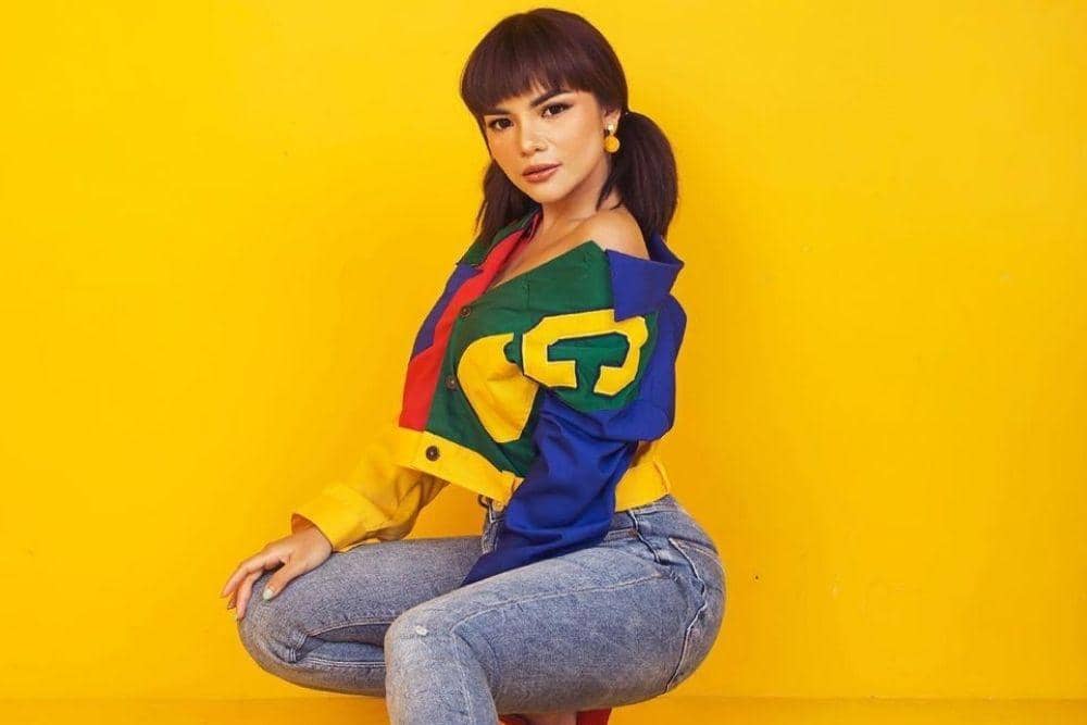 instagram.com/dinar_candy