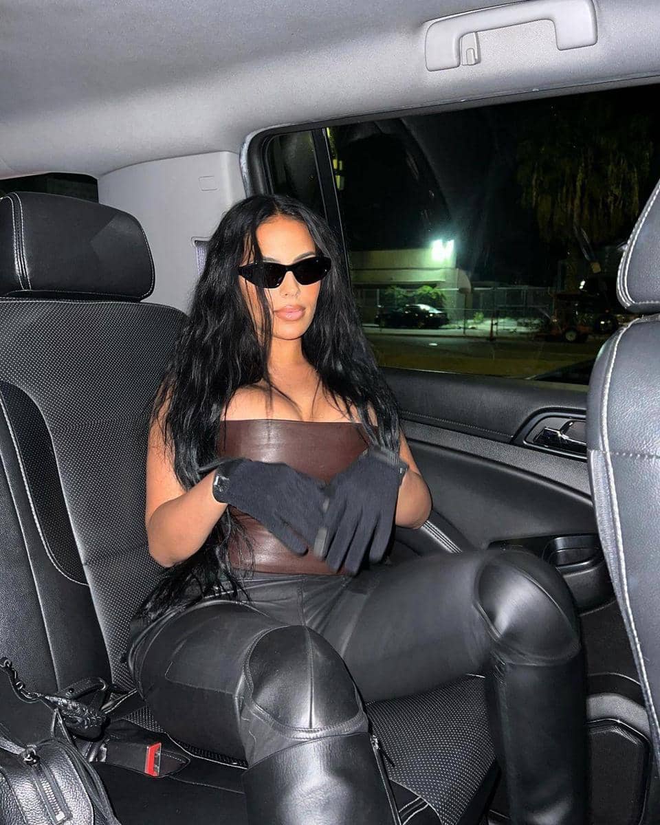 instagram.com/chaneyjonesssss