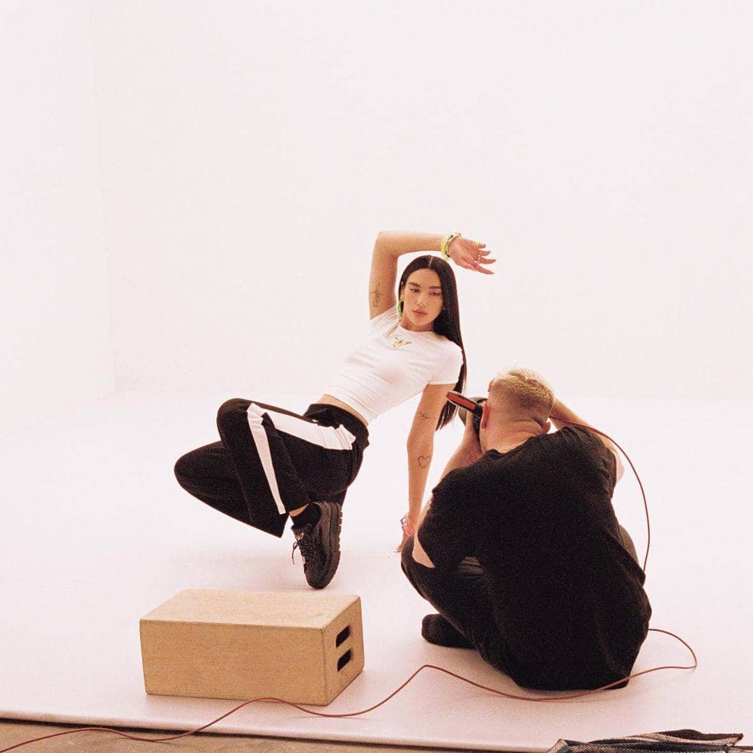 instagram.com/dualipa