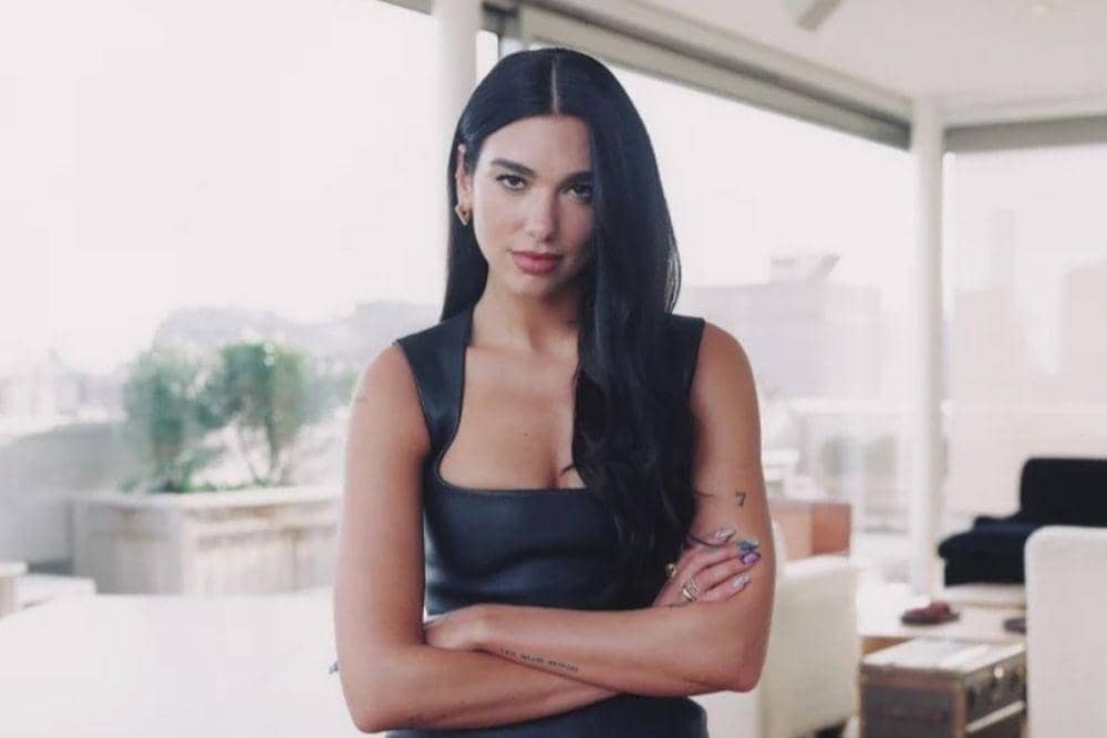 instagram.com/dualipa