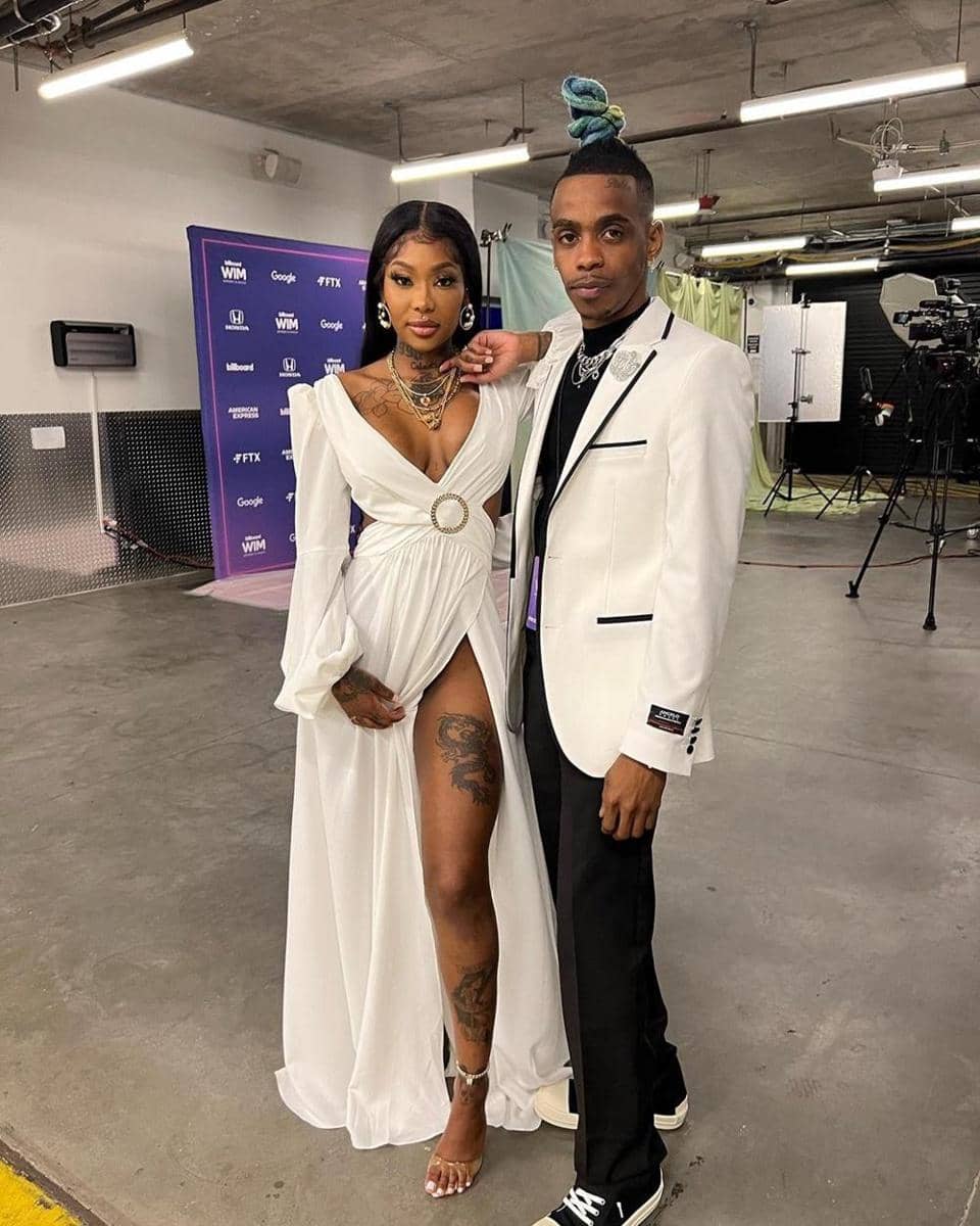 Instagram.com/summerwalker