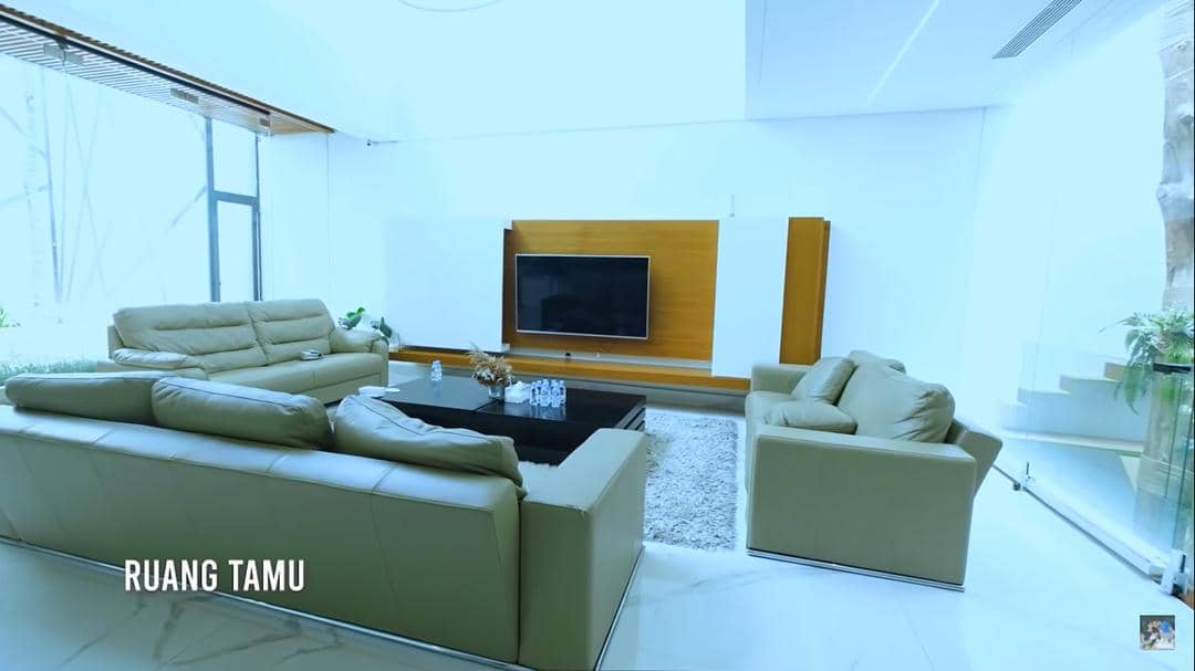 youtube.com/Titi dan Tian