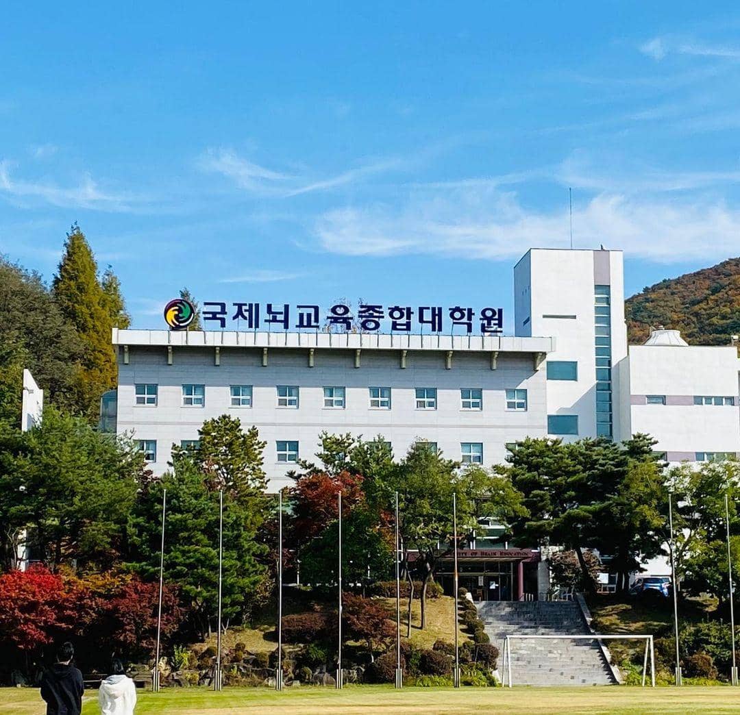 instagram.com/global_cyber_university