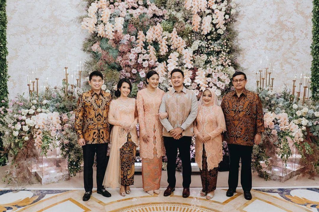 Instagram.com/Putri_tanjung