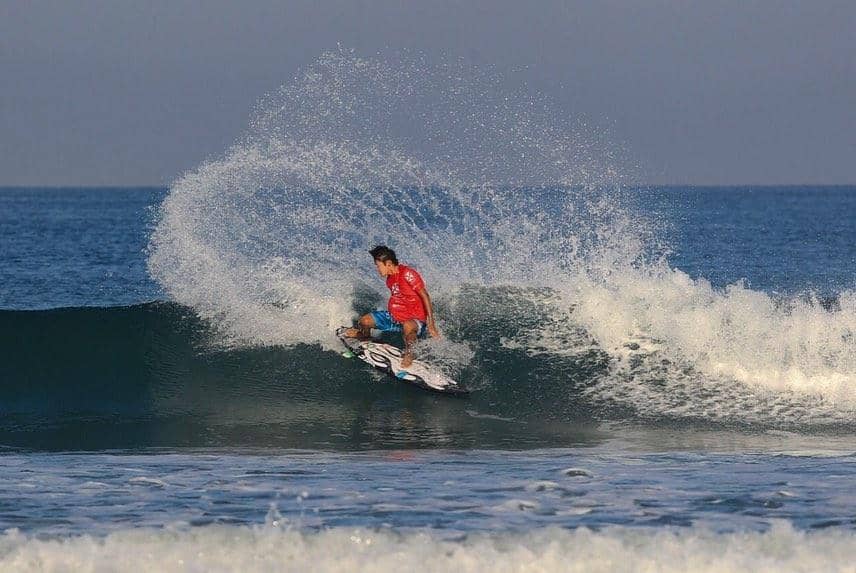 instagram.com/asiansurfco