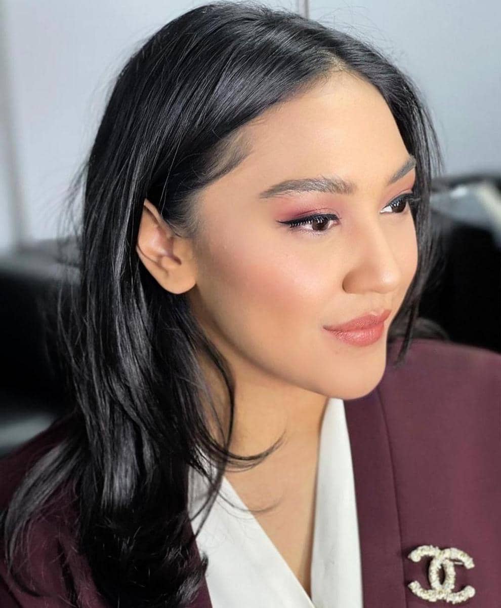 instagram/putri_tanjung