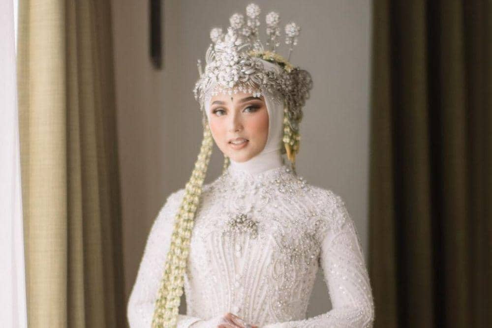 instagram.com/dinanfajrina