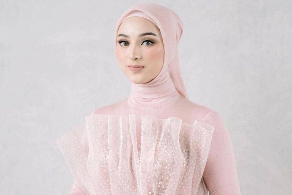 instagram.com/dinanfajrina