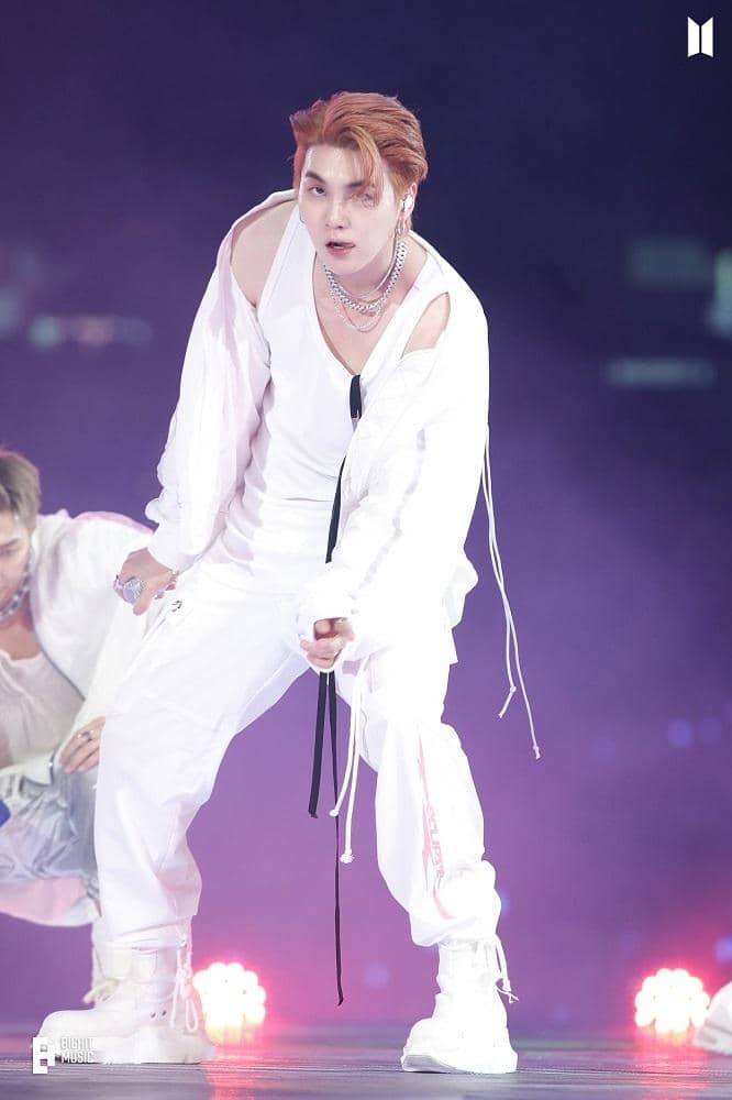 twitter.com/bts_bighit