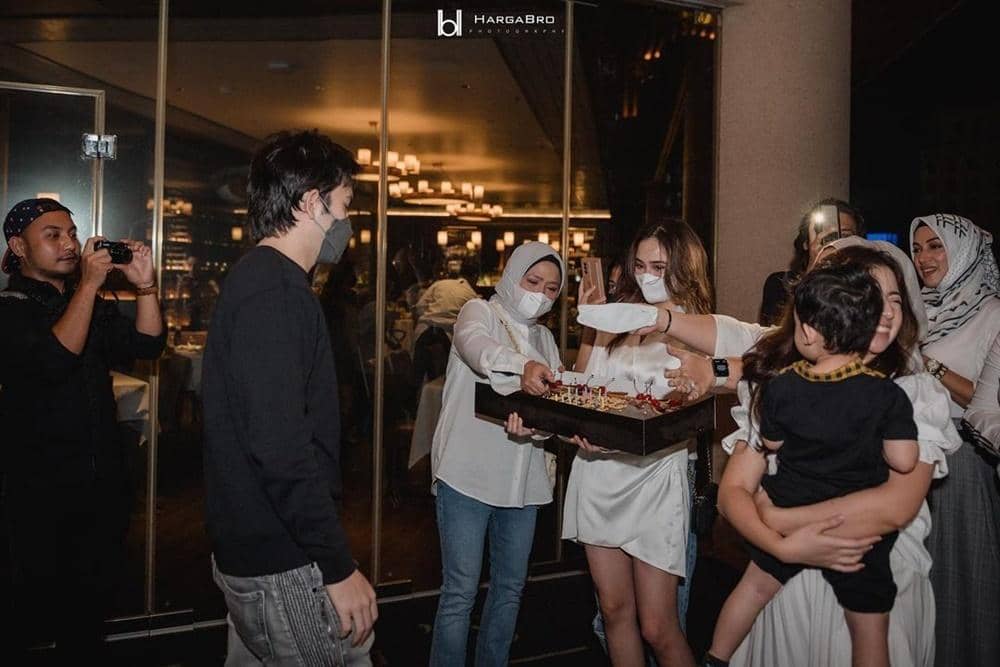 Instagram.com/syifahadjureal