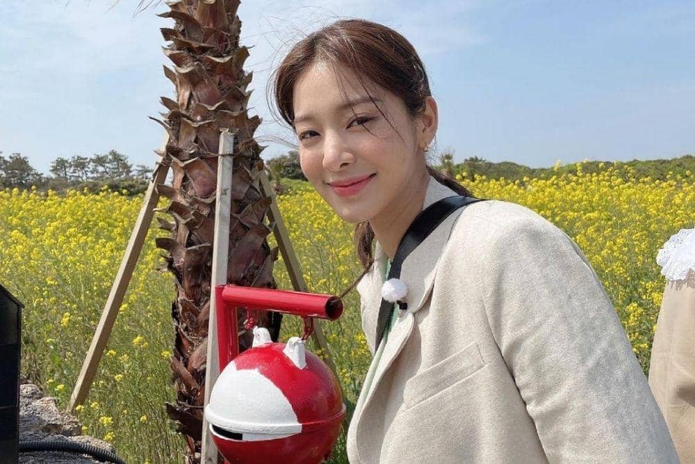 instagram.com/_seorina