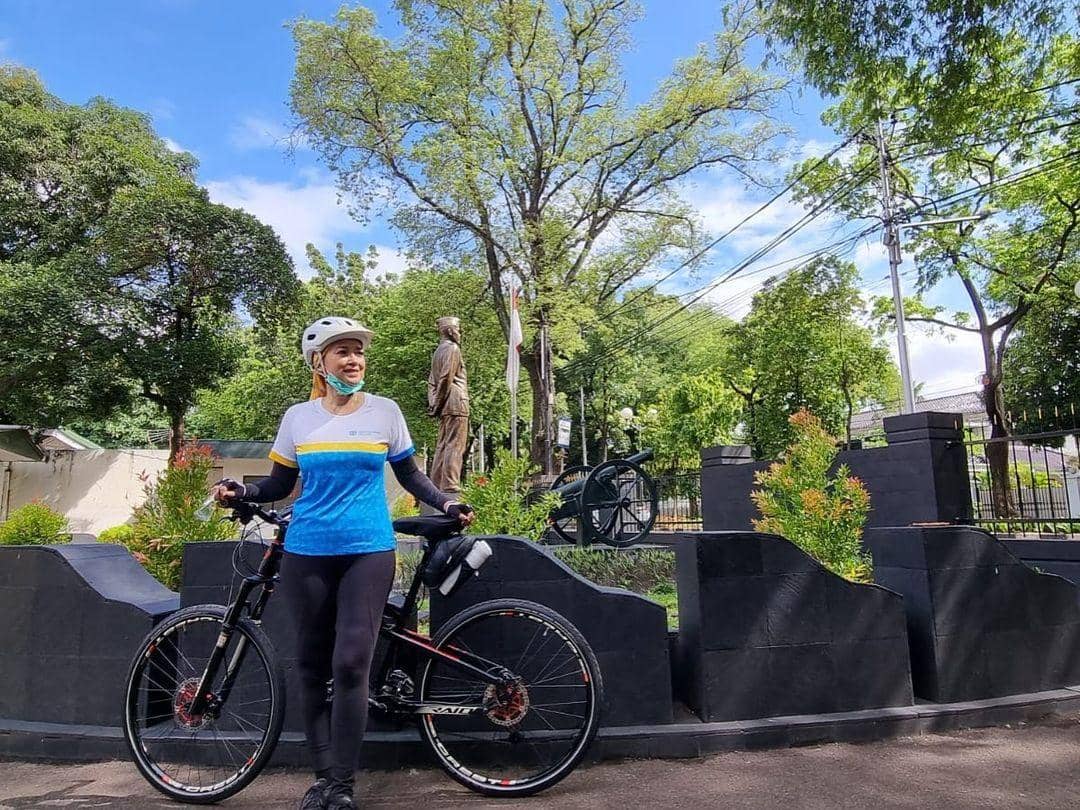 instagram.com/irawbw