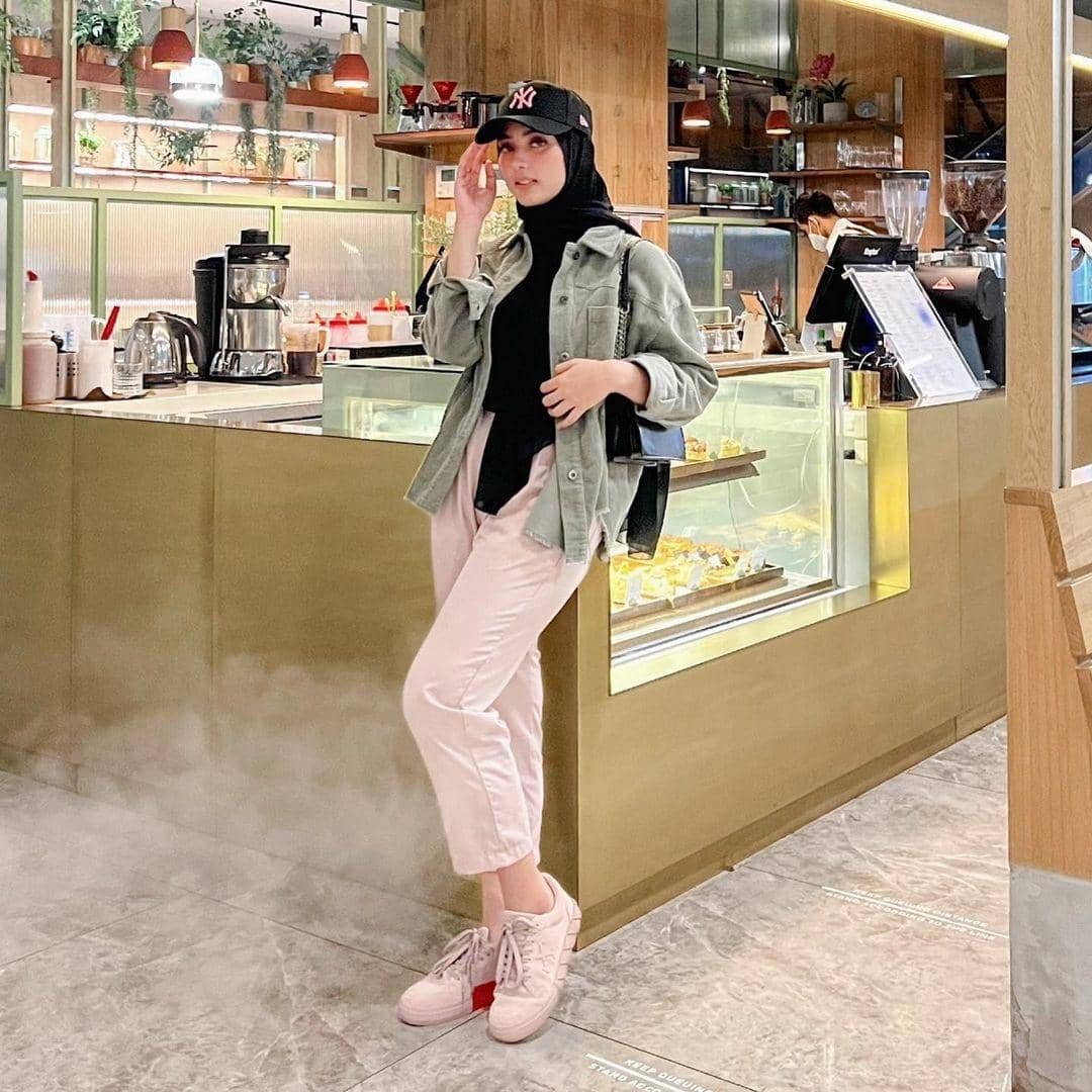 instagram.com/dinanfajrina