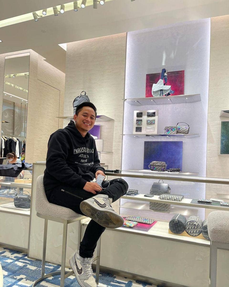 instagram.com/donisalmanan