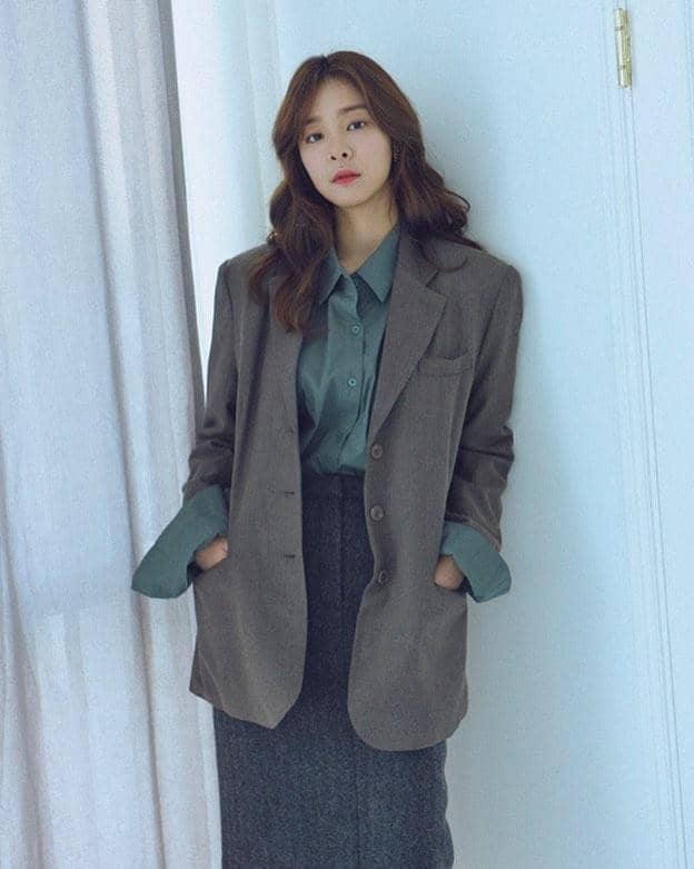 instagram.com/_seorina