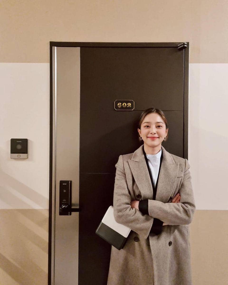 instagram.com/_seorina