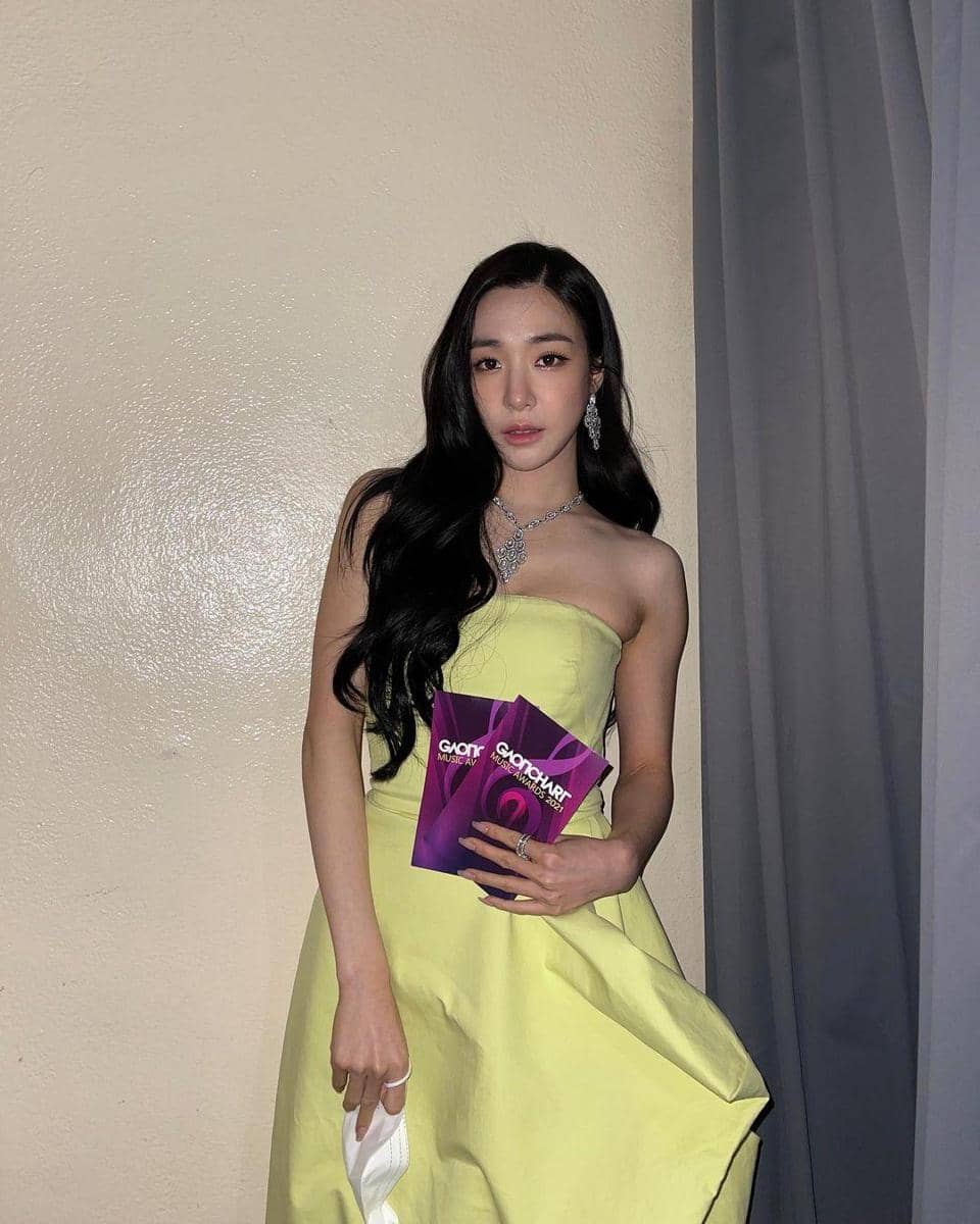 instagram.com/tiffanyyoungofficial