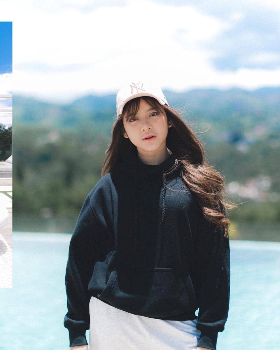 instagram.com/tiaraandini