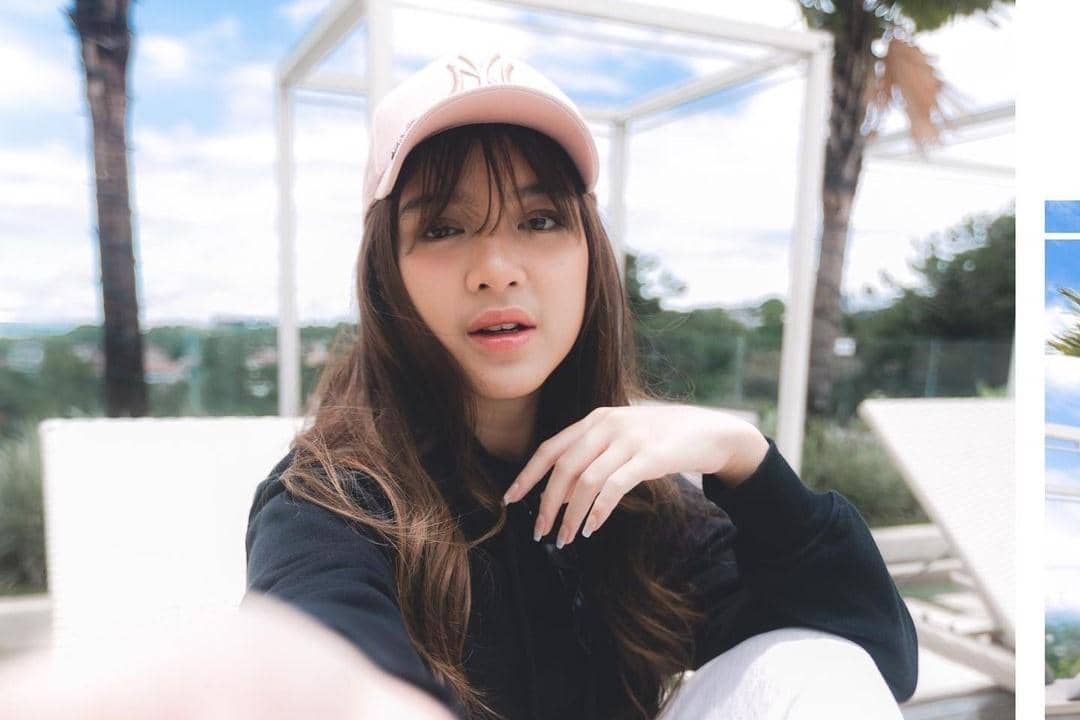 instagram.com/tiaraandini