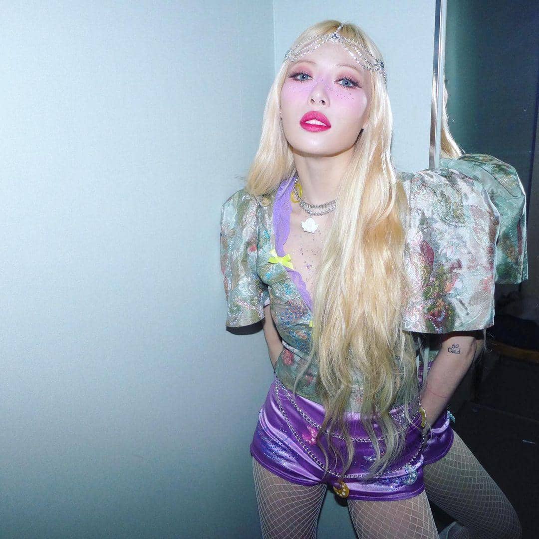 instagram.com/hyunah_aa