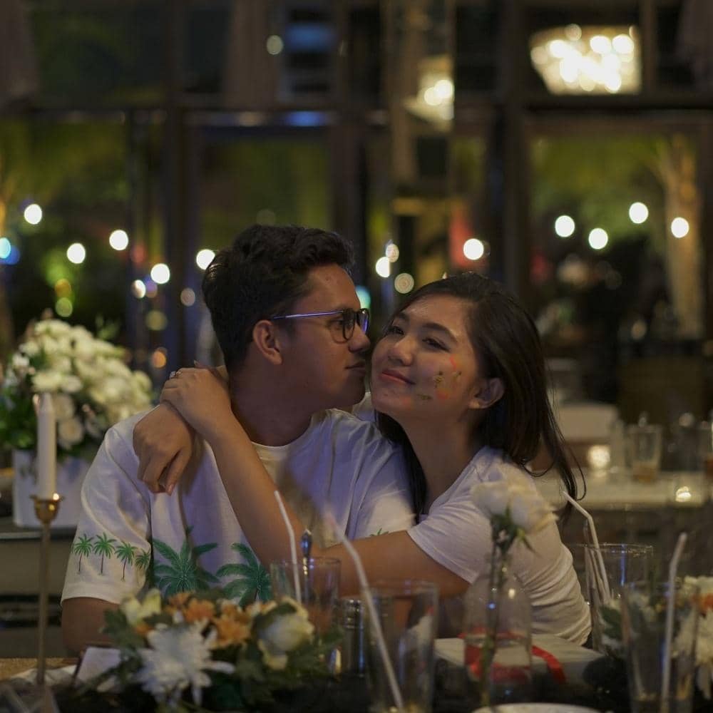 Instagram.com/tiarapangestika