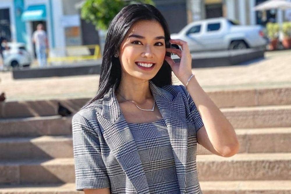 instagram.com/carlayules