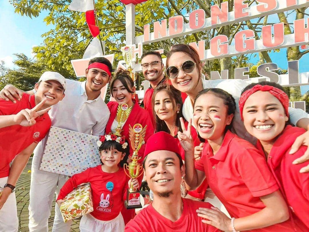 twitter.com/Aquarrrs321